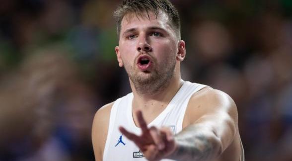 并通过可穿 并通过可穿