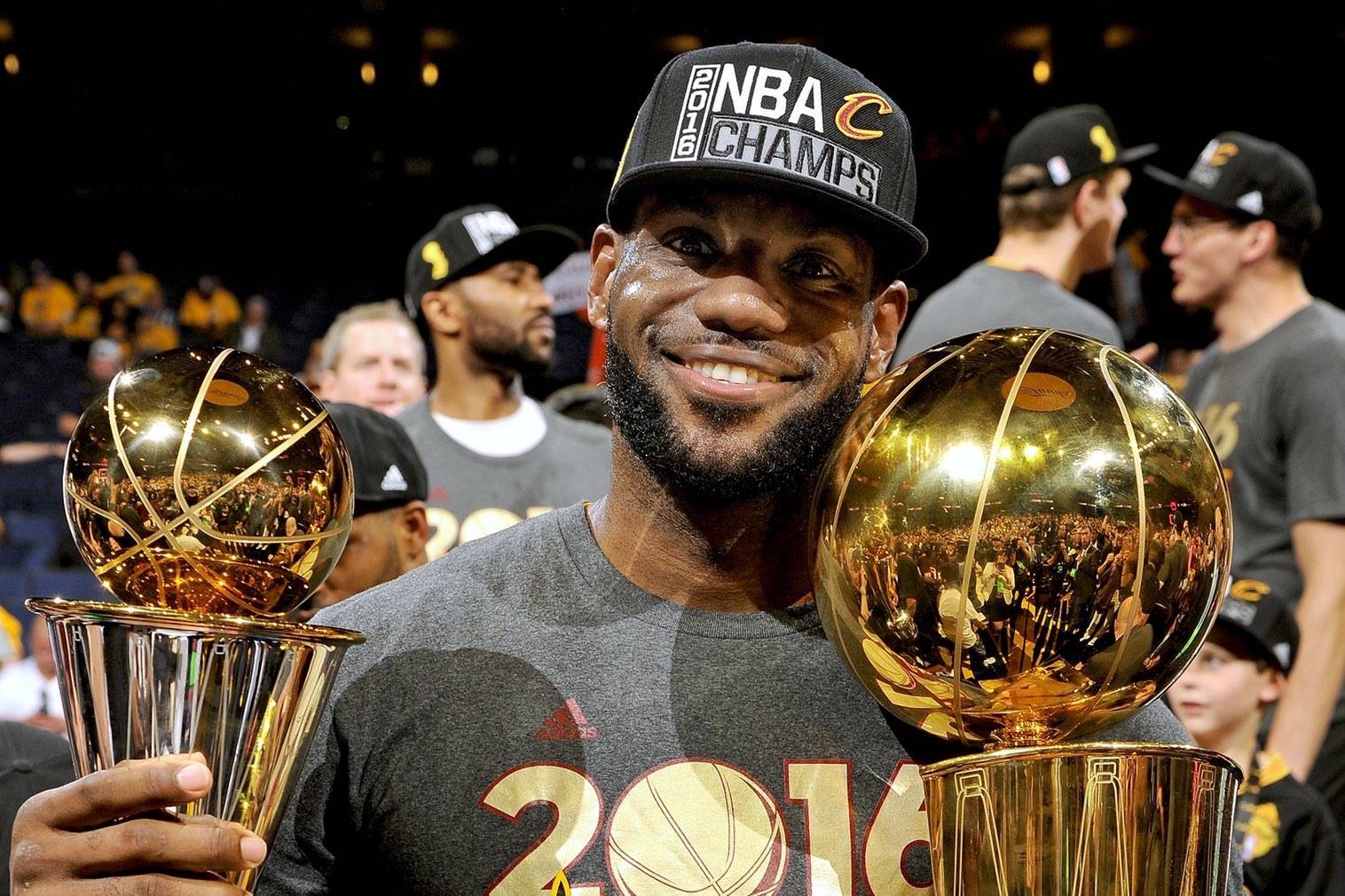 固定三张图 固定三张图