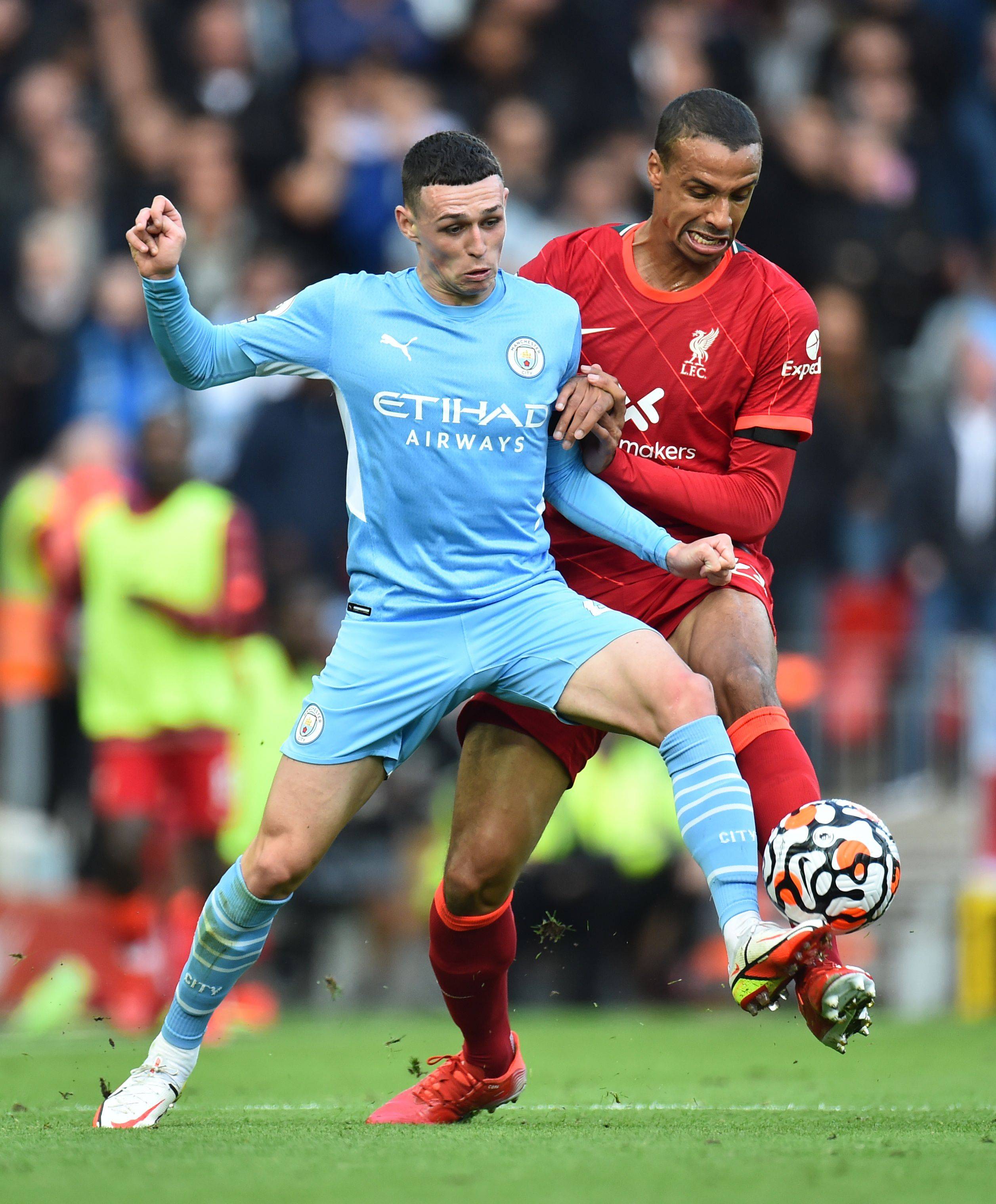 球场周边的 球场周边的